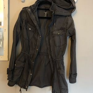 Talula (Aritzia) Raincoat - excellent condition.